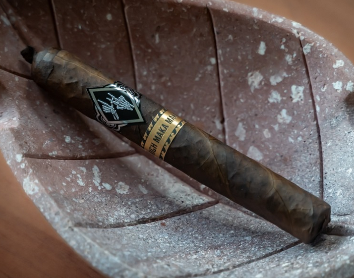 Left Hand High Maka Maka