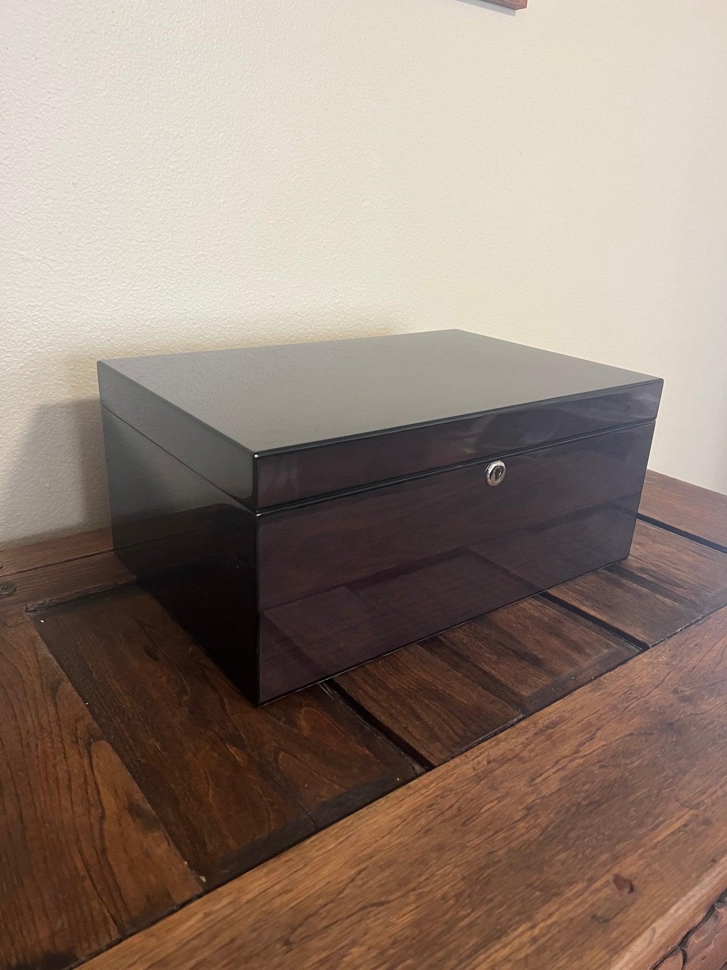 Brigham Parhelion Desktop Humidor (125 Ct.)