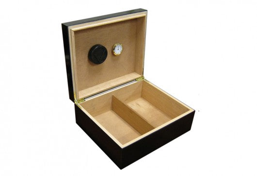Chalet Humidor (25-50ct)