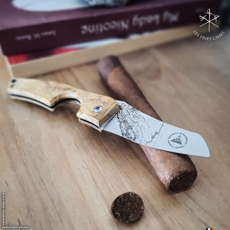 Le Petit Compass serie Cutter Cuba Olive Wood