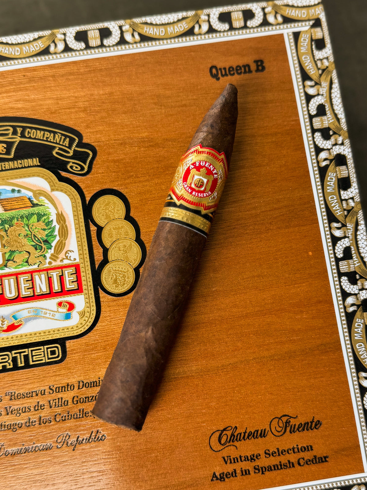 Arturo Fuente Queen B