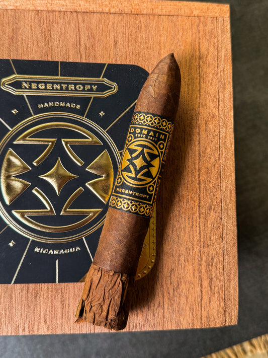 Domain Cigars Negentropy Belicoso Shaggy