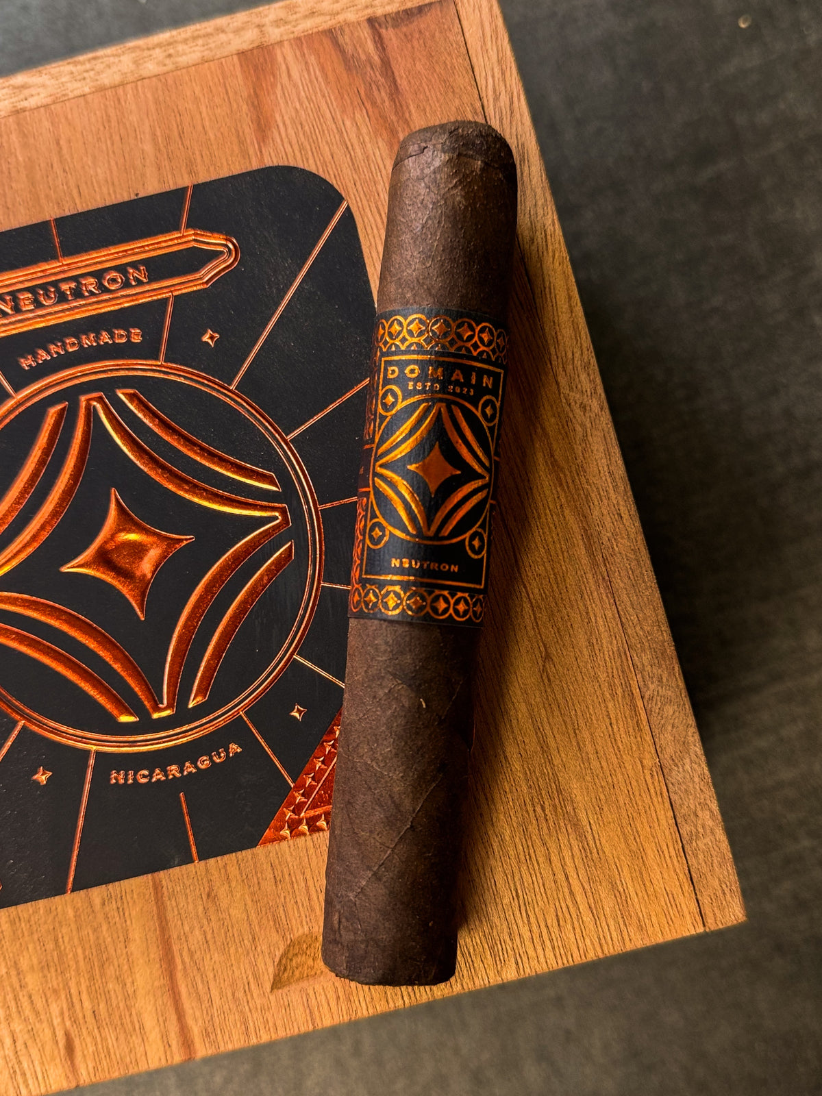 Domain Cigars Neutron 
