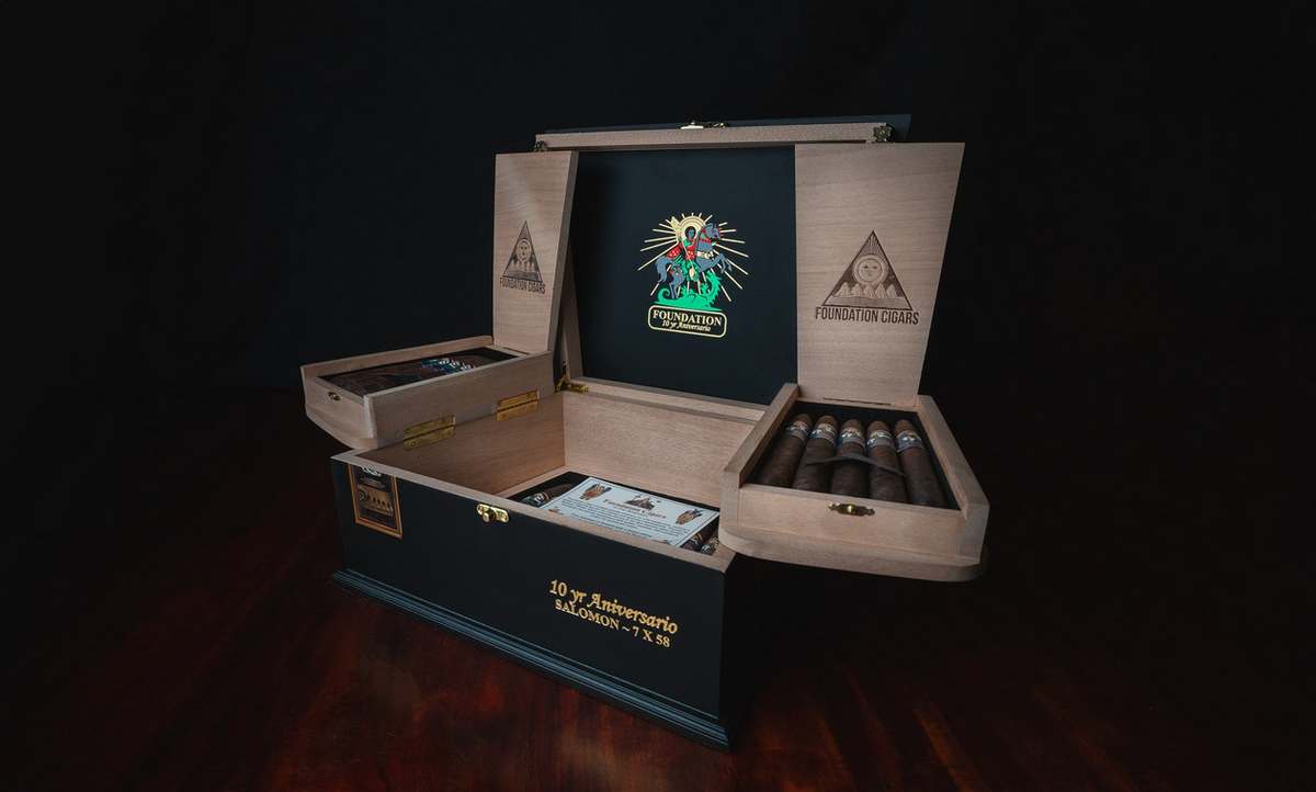 Foundation Cigars 10 Year Anniversario 20 Count Box