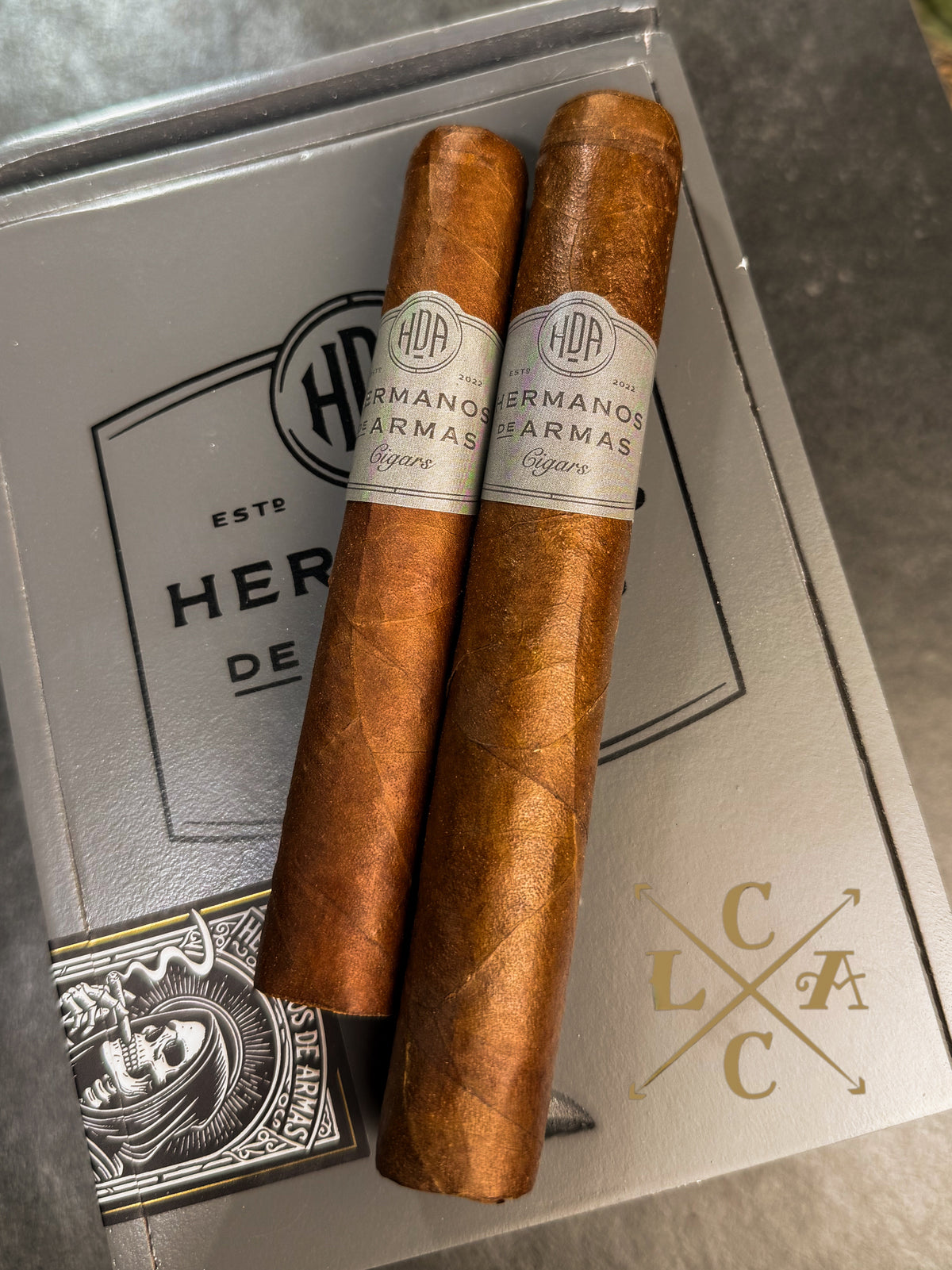 Hermanos De Armas HDA Cigars Descending Shadows