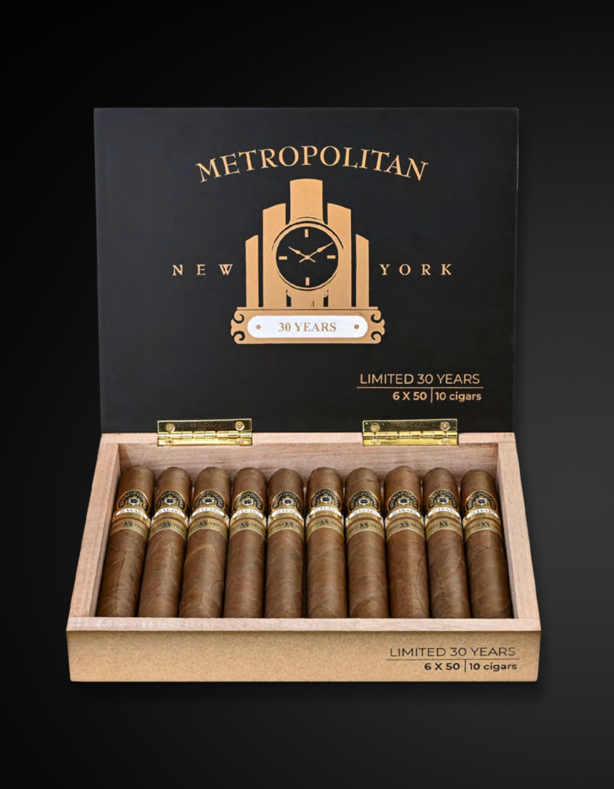 Box of Metropolitan New York cigars with a black background