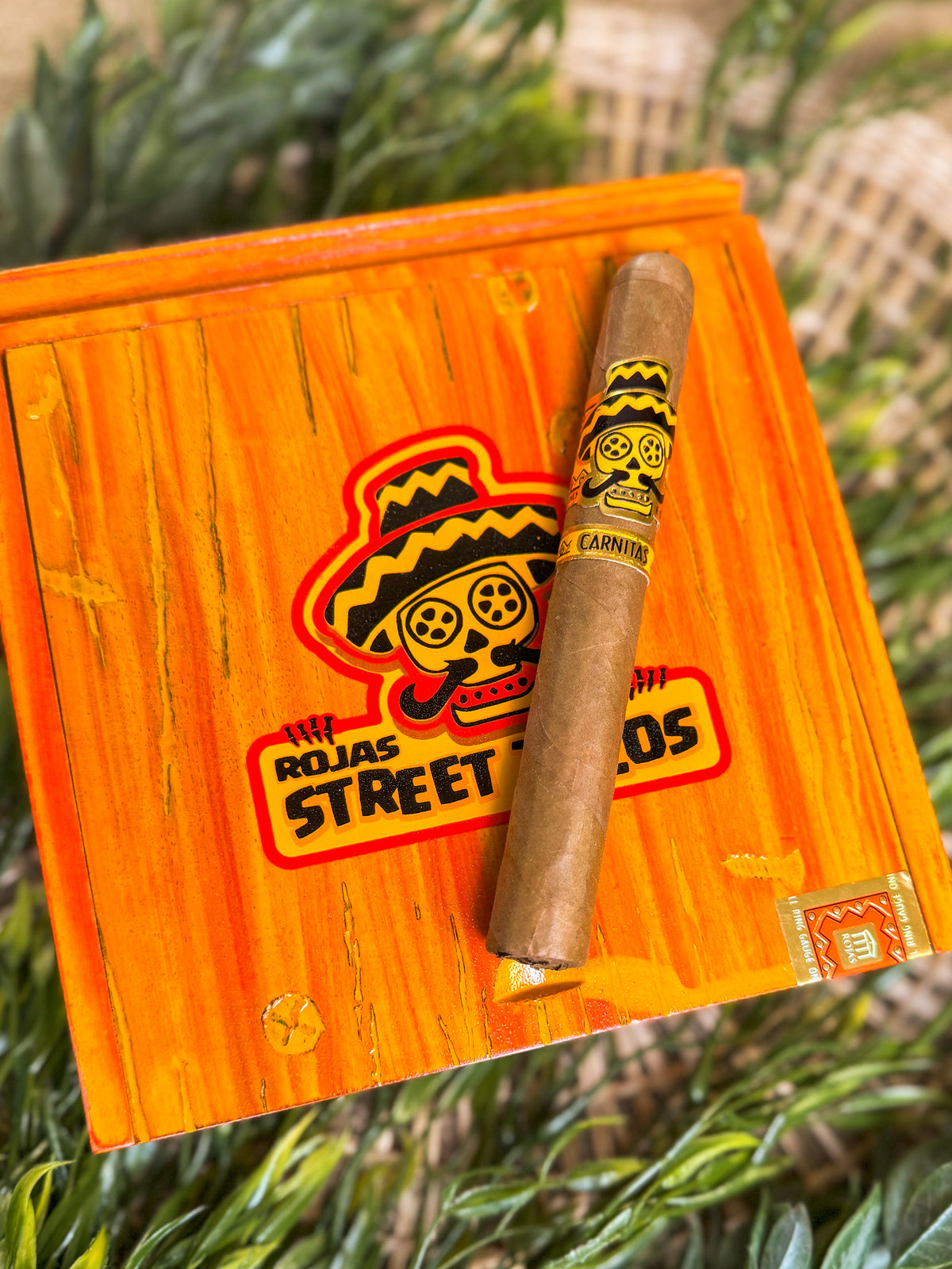 Rojas Cigars Carnitas Street Tacos Toro